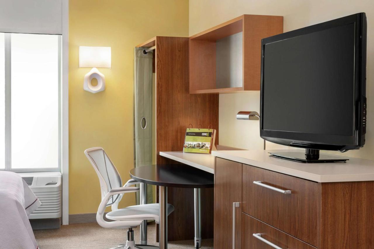 Home2 Suites By Hilton Biloxi/North/D'Iberville Экстерьер фото