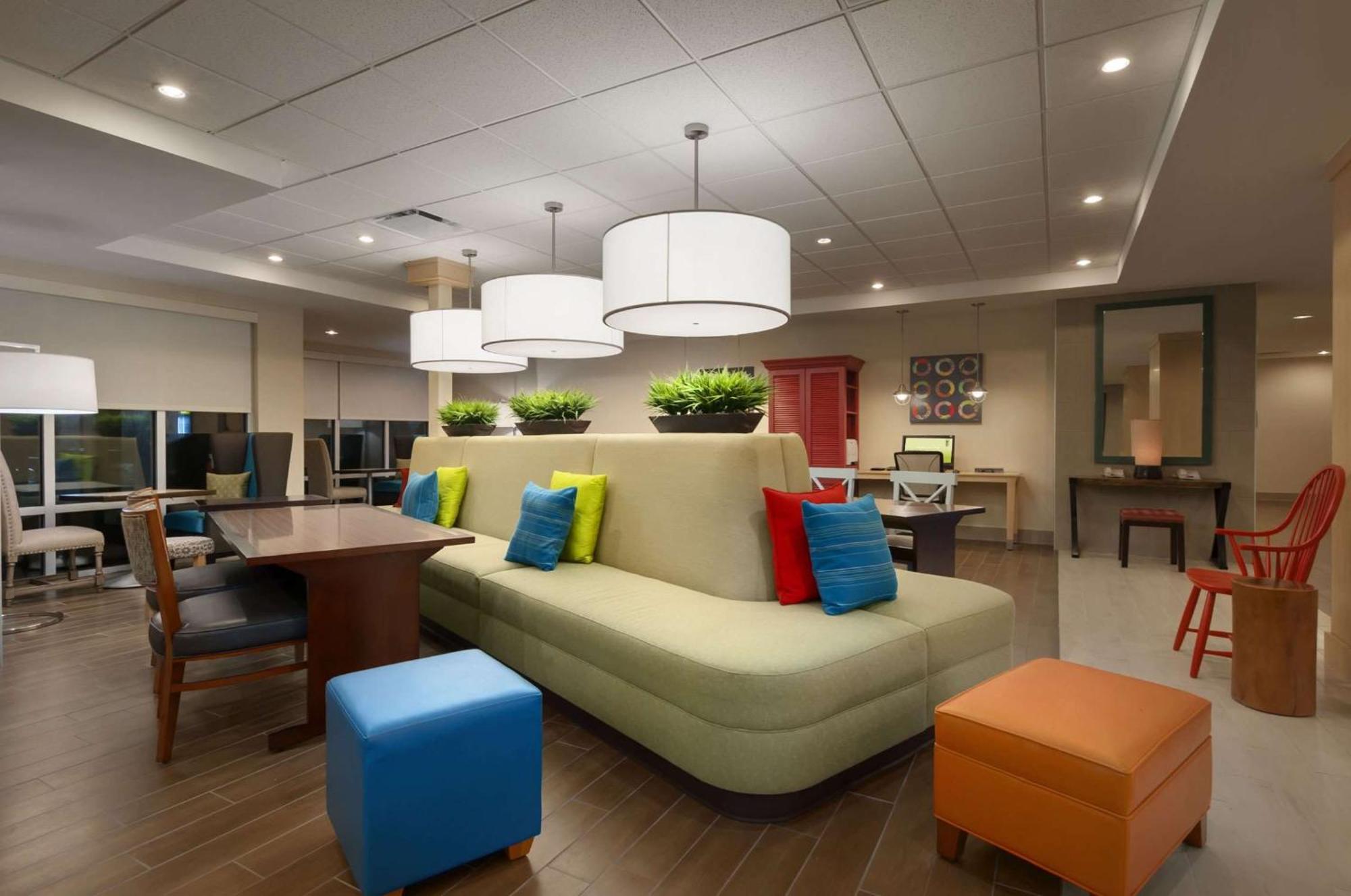 Home2 Suites By Hilton Biloxi/North/D'Iberville Экстерьер фото